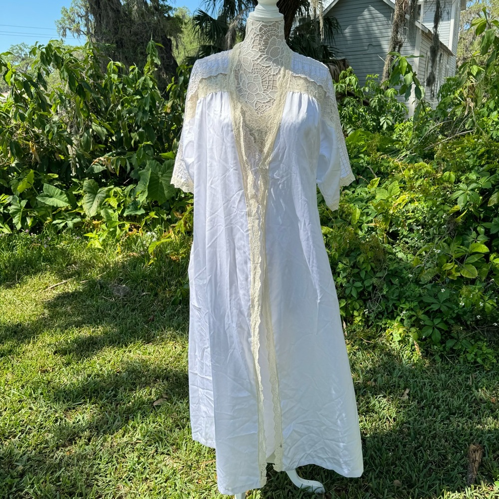 Vintage 70s Victoria’s Secret Gold‎ Label Peignoir Bridal Set Size S Union Made
